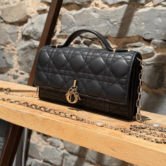 Dior My Dior Black Lambskin Cannage Mini Bag - Picture 4 of 16